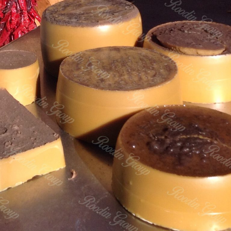 Bulk Organic Raw Beeswax Block For Sale + Wholesale price Roodin co.